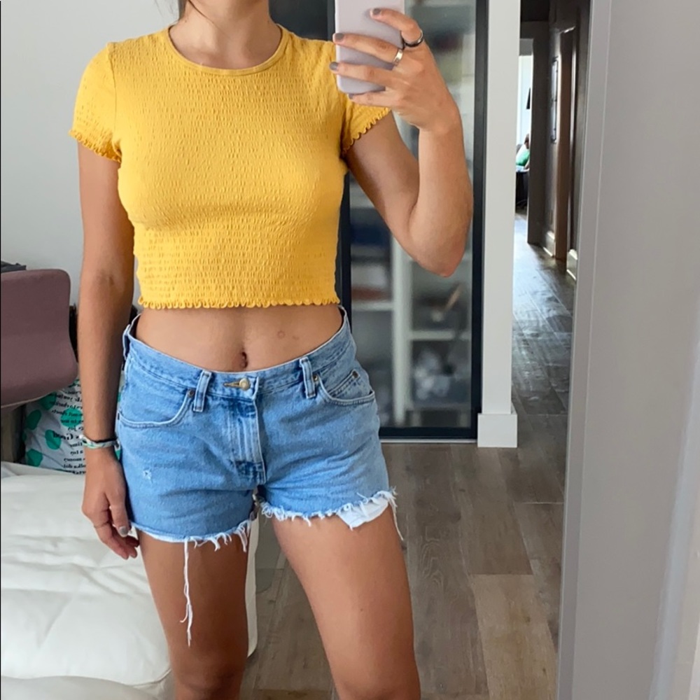 Yellow ruffled top